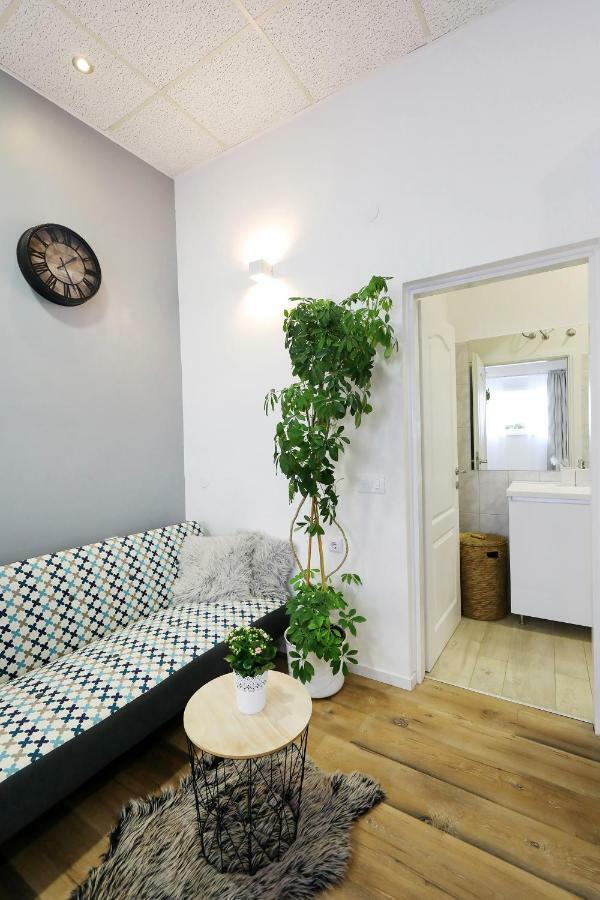 Studio Apartman Summer Flower Задар Екстер'єр фото